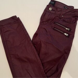 BULLHEAD DENIM CO. Women's Burgundy Skinny Jeans